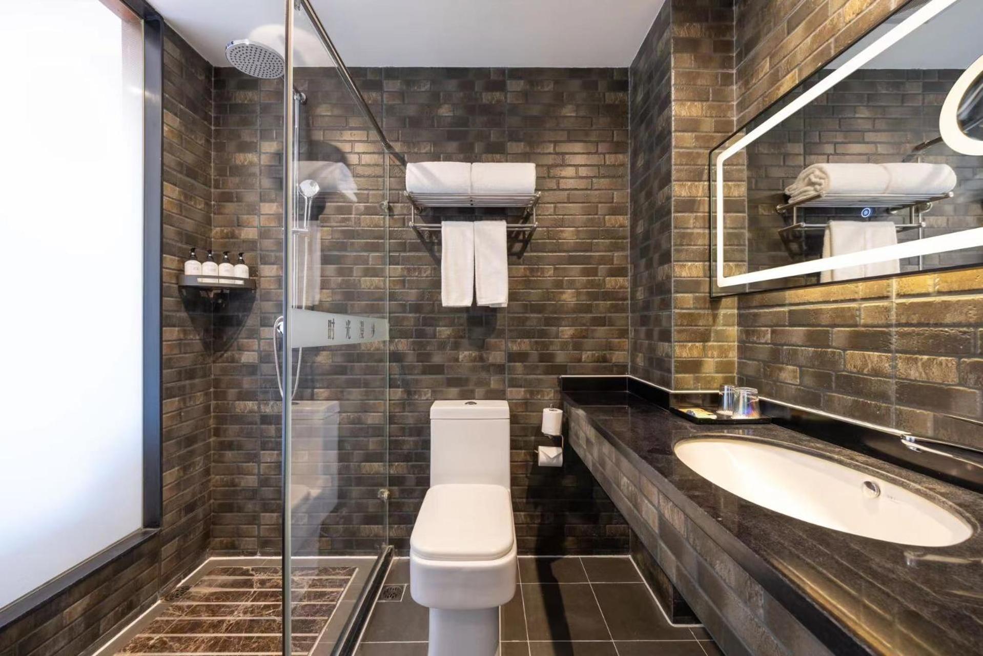 Nost Algia Hotel Near Beijing Panjiayuan Antique Market- Beijing Happy Valley, Cbd, China Zun And Sanlitun, Tian'Anmen Square, Free Ice Cream, Mineral Water, Coffee, Snacks And Laundry Service, Free Gymnastic, English Communication Well Kültér fotó