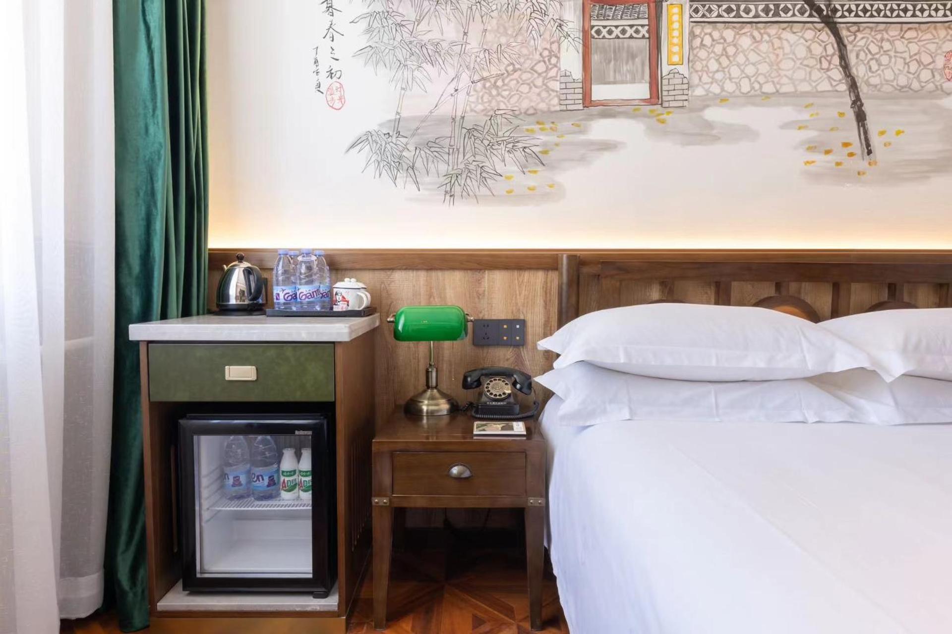 Nost Algia Hotel Near Beijing Panjiayuan Antique Market- Beijing Happy Valley, Cbd, China Zun And Sanlitun, Tian'Anmen Square, Free Ice Cream, Mineral Water, Coffee, Snacks And Laundry Service, Free Gymnastic, English Communication Well Kültér fotó