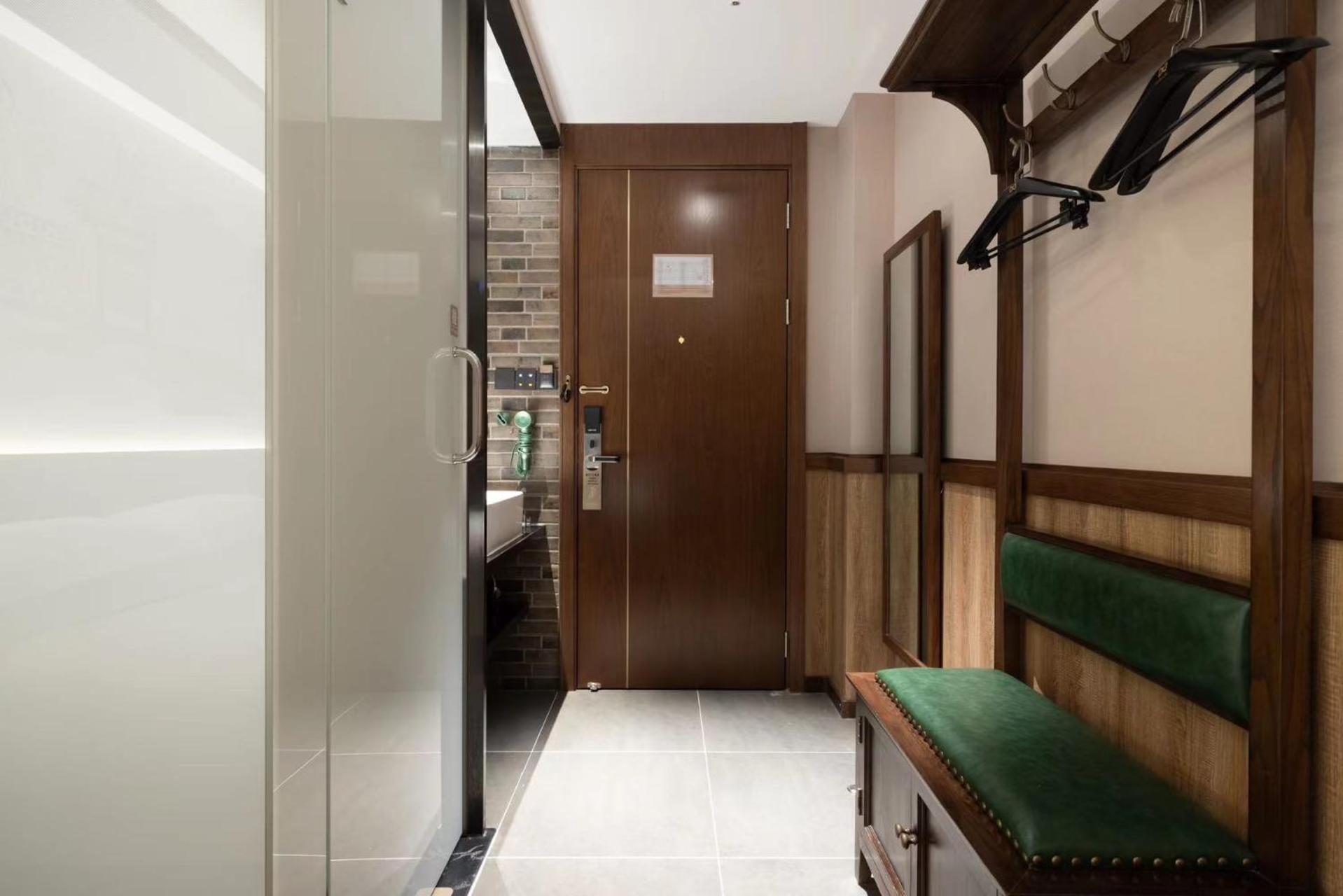 Nost Algia Hotel Near Beijing Panjiayuan Antique Market- Beijing Happy Valley, Cbd, China Zun And Sanlitun, Tian'Anmen Square, Free Ice Cream, Mineral Water, Coffee, Snacks And Laundry Service, Free Gymnastic, English Communication Well Kültér fotó