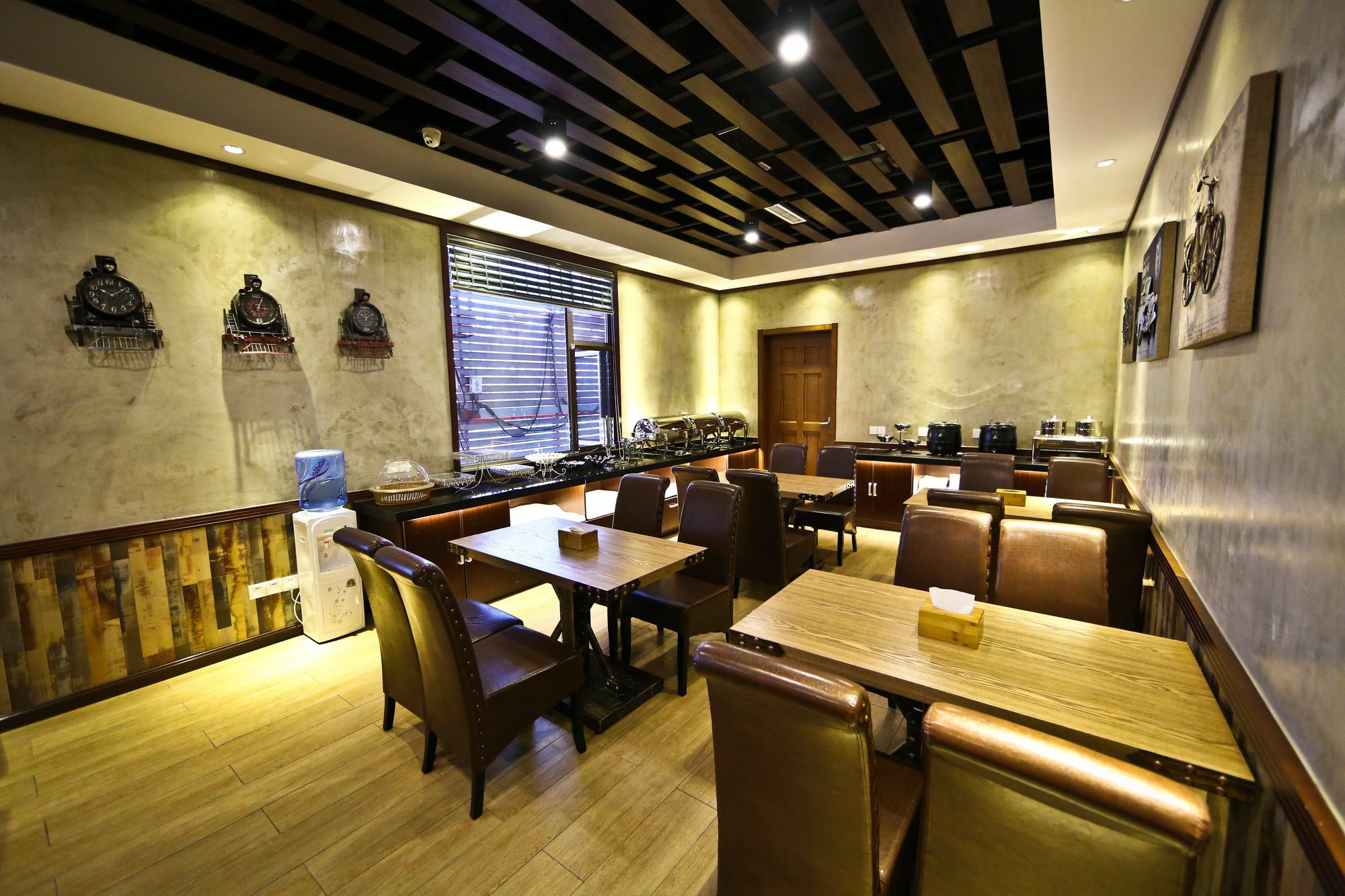 Nost Algia Hotel Near Beijing Panjiayuan Antique Market- Beijing Happy Valley, Cbd, China Zun And Sanlitun, Tian'Anmen Square, Free Ice Cream, Mineral Water, Coffee, Snacks And Laundry Service, Free Gymnastic, English Communication Well Kültér fotó