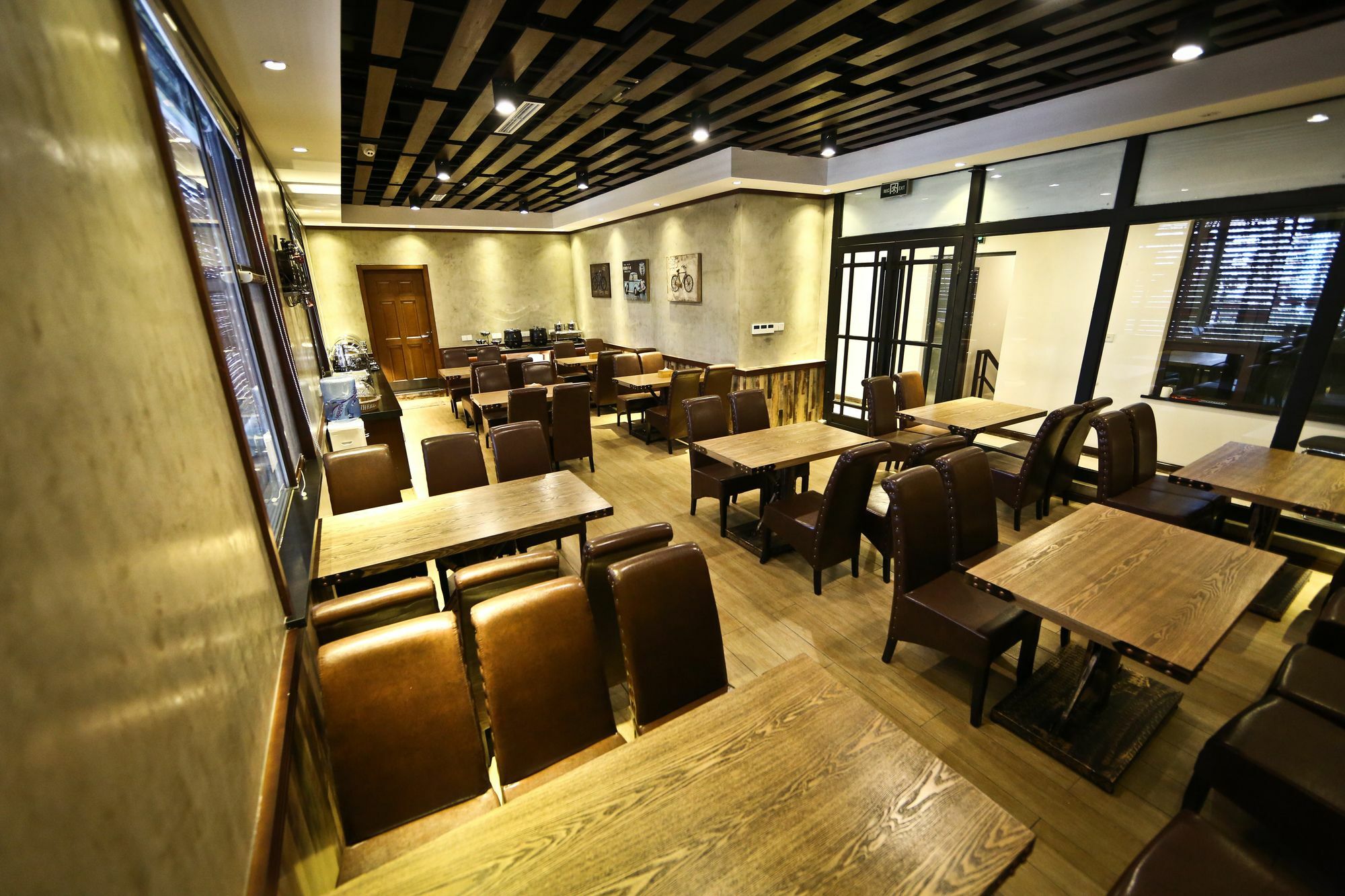 Nost Algia Hotel Near Beijing Panjiayuan Antique Market- Beijing Happy Valley, Cbd, China Zun And Sanlitun, Tian'Anmen Square, Free Ice Cream, Mineral Water, Coffee, Snacks And Laundry Service, Free Gymnastic, English Communication Well Kültér fotó